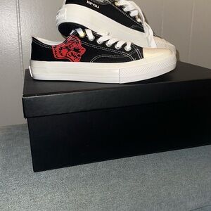 Darc Sport Black and White Sneakers with Red Detail